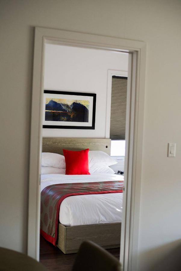 Ramada By Wyndham Fort Mcmurray Εξωτερικό φωτογραφία