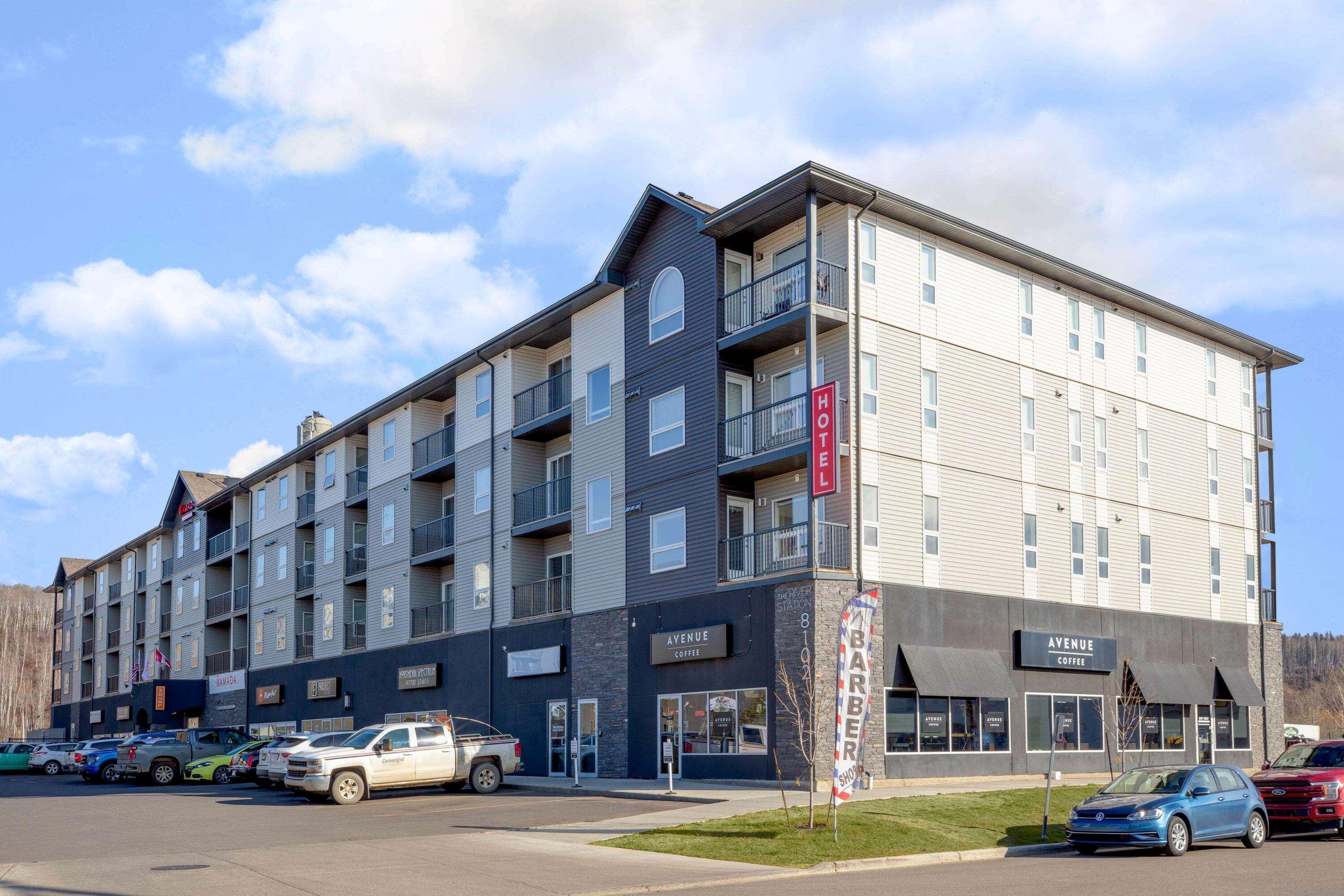 Ramada By Wyndham Fort Mcmurray Εξωτερικό φωτογραφία