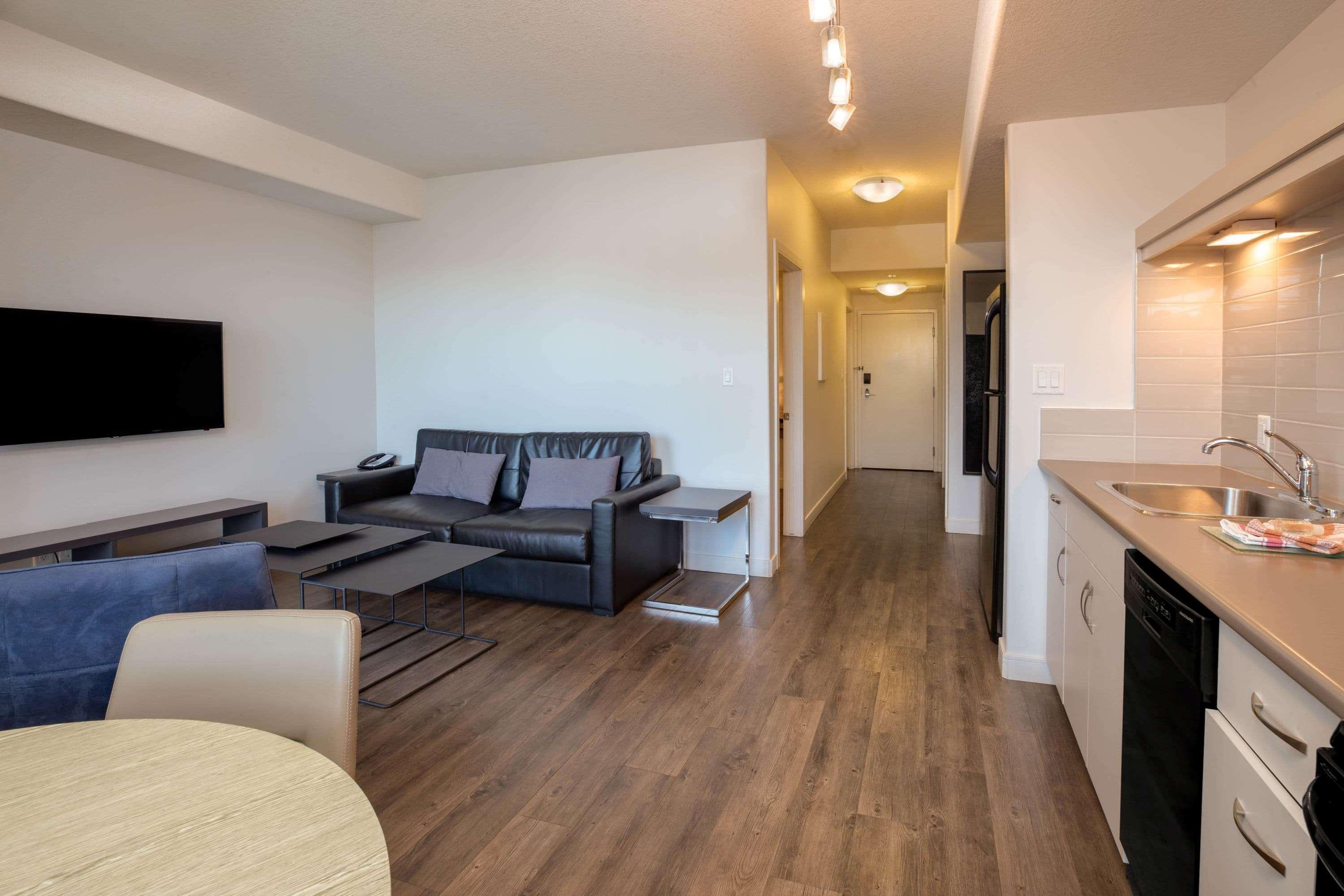Ramada By Wyndham Fort Mcmurray Εξωτερικό φωτογραφία