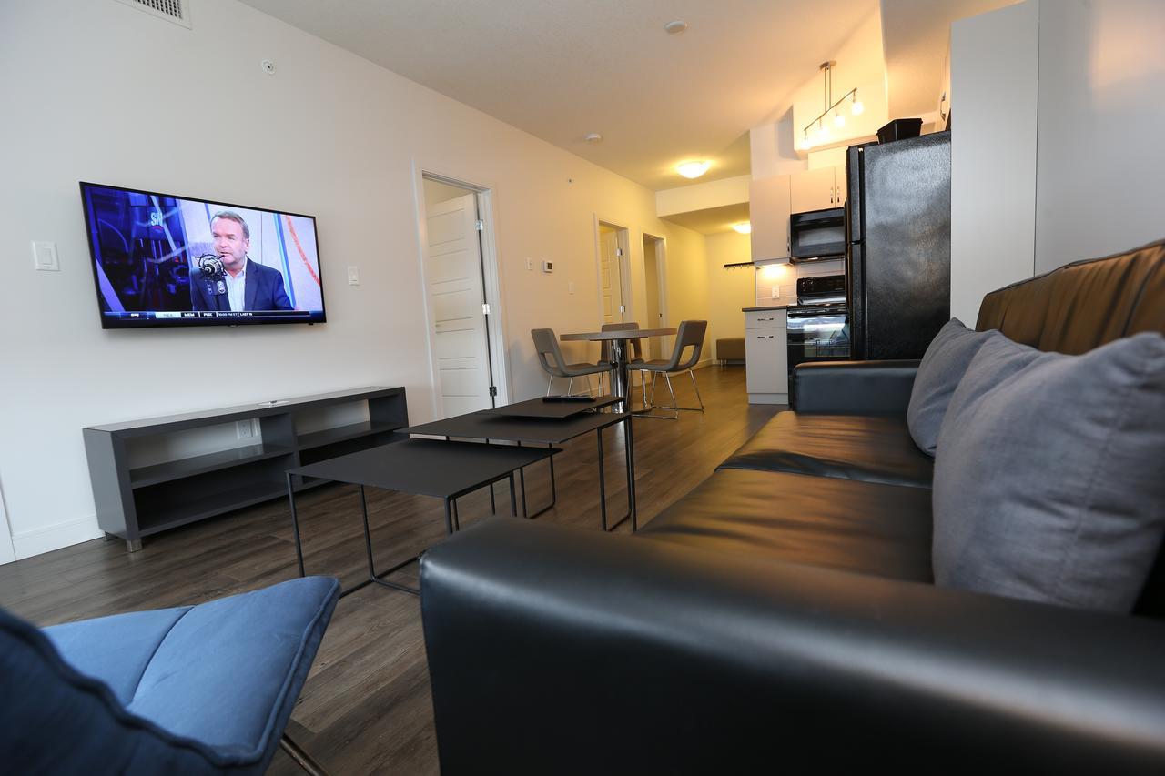 Ramada By Wyndham Fort Mcmurray Εξωτερικό φωτογραφία