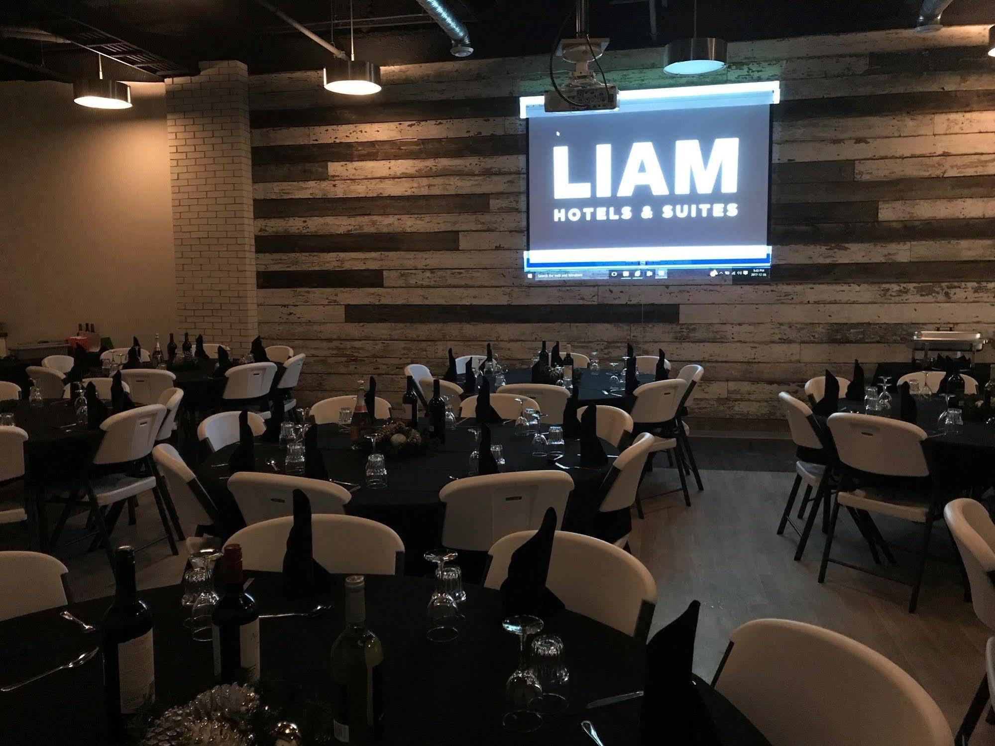 Ramada By Wyndham Fort Mcmurray Εξωτερικό φωτογραφία