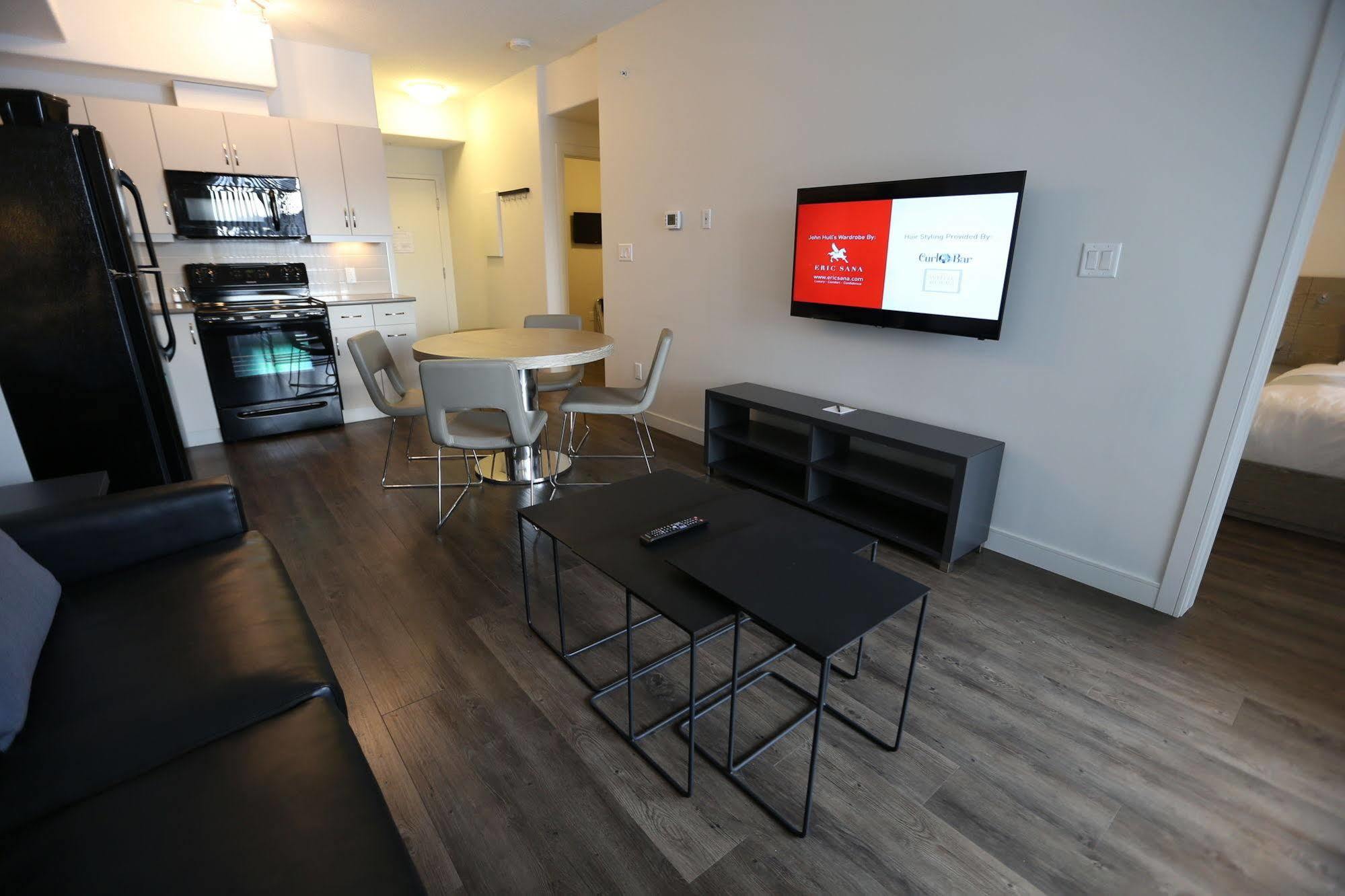 Ramada By Wyndham Fort Mcmurray Εξωτερικό φωτογραφία